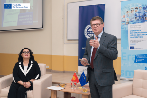 EU Ambassador Delivers Lecture on Central Asia Policy to AIU Students